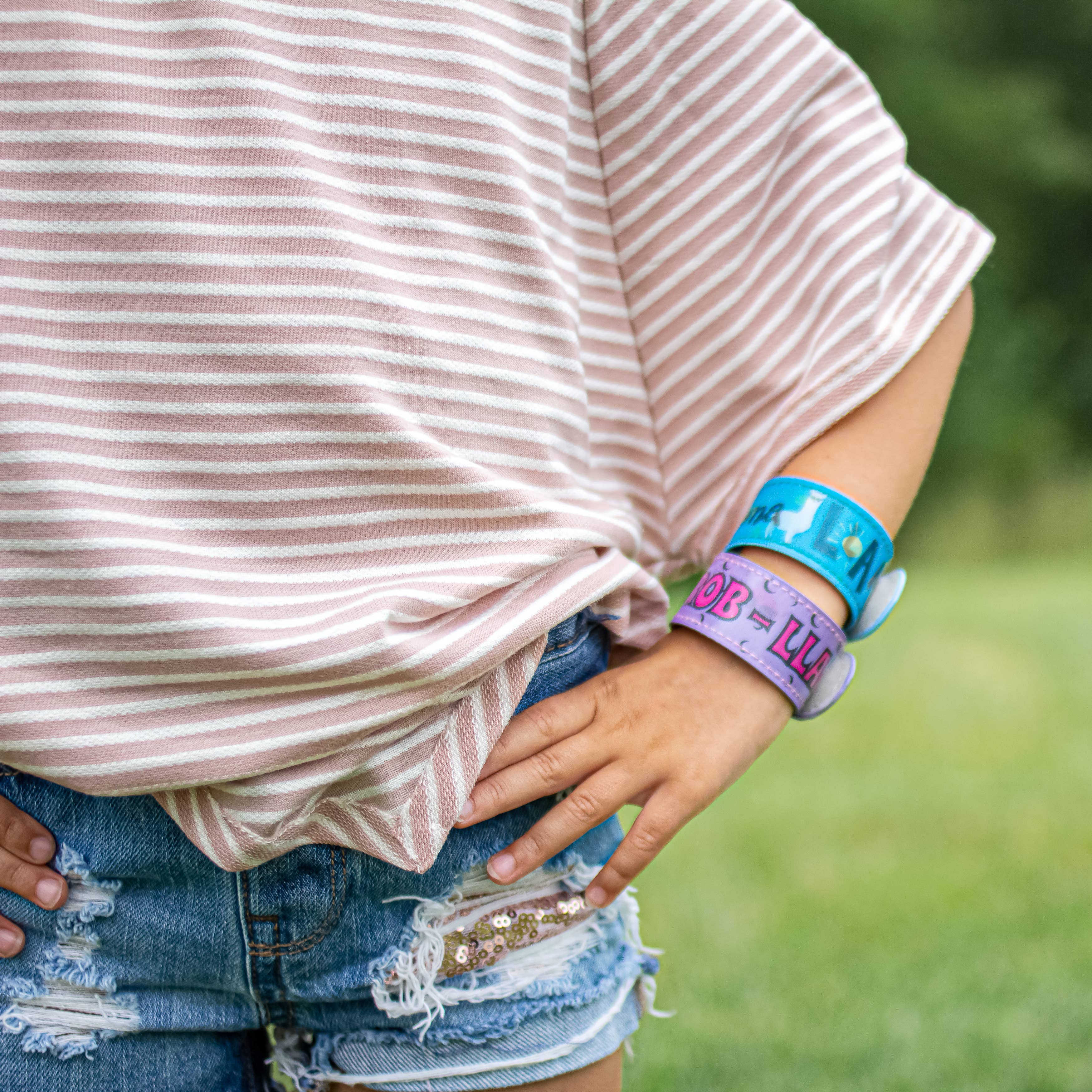 3D Image-Shifting Slap Bracelet for Kids