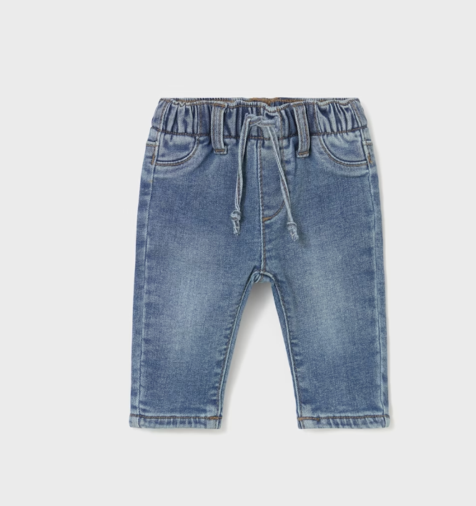 Basic Jeans