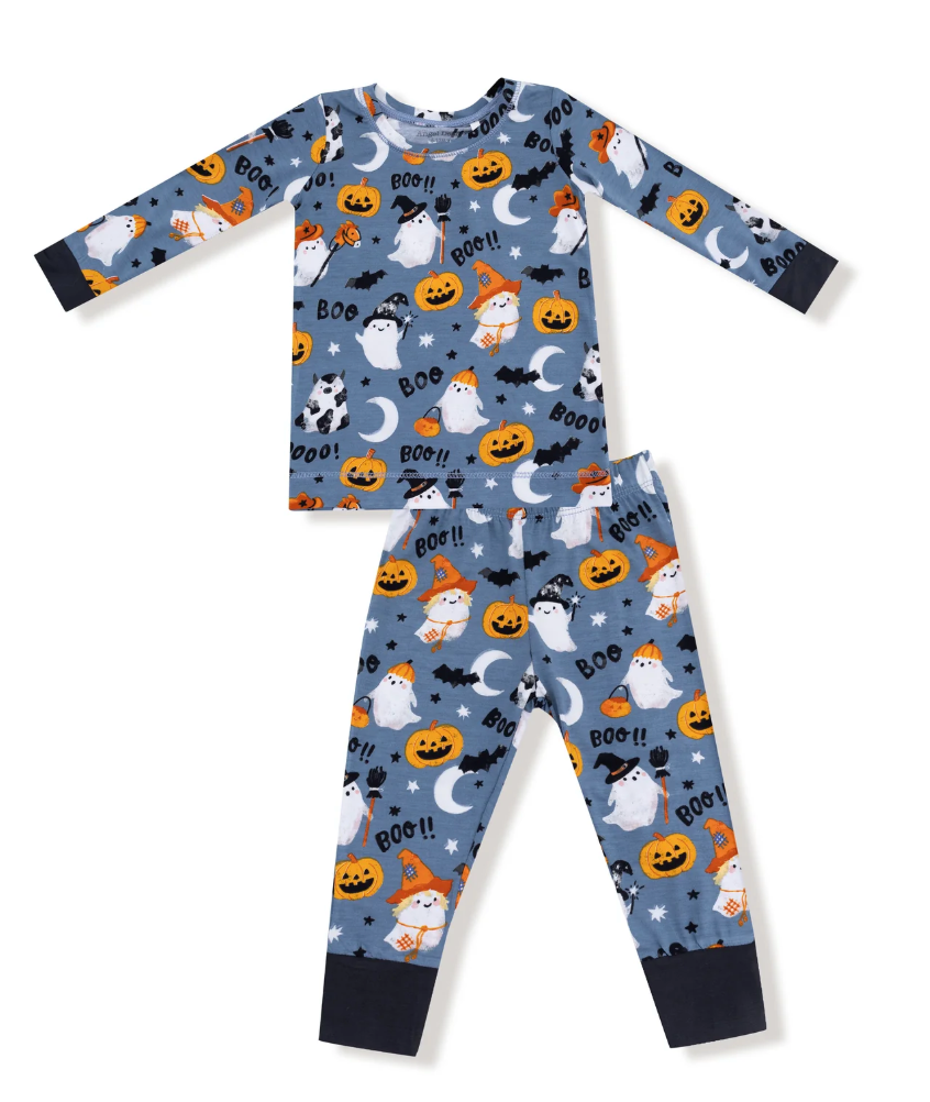 Costumed Ghosts Glow in the Dark