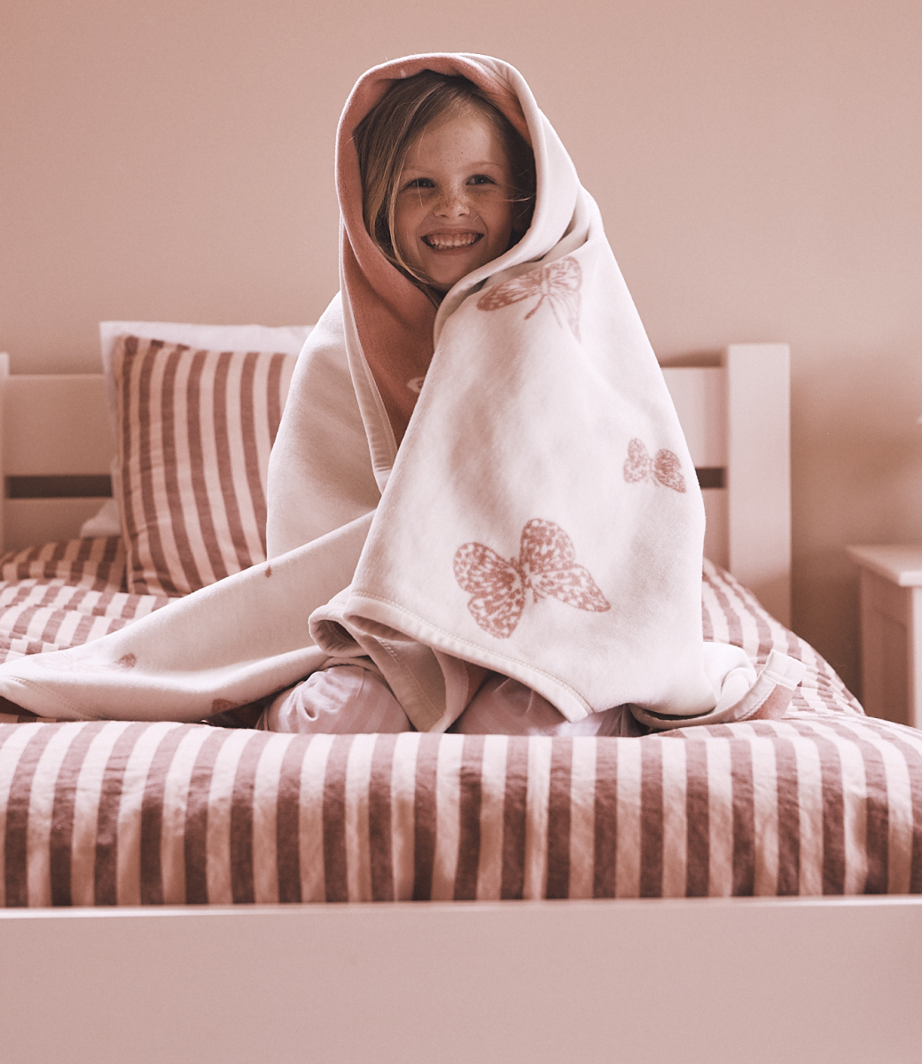 Butterfly Kisses Midi Blanket