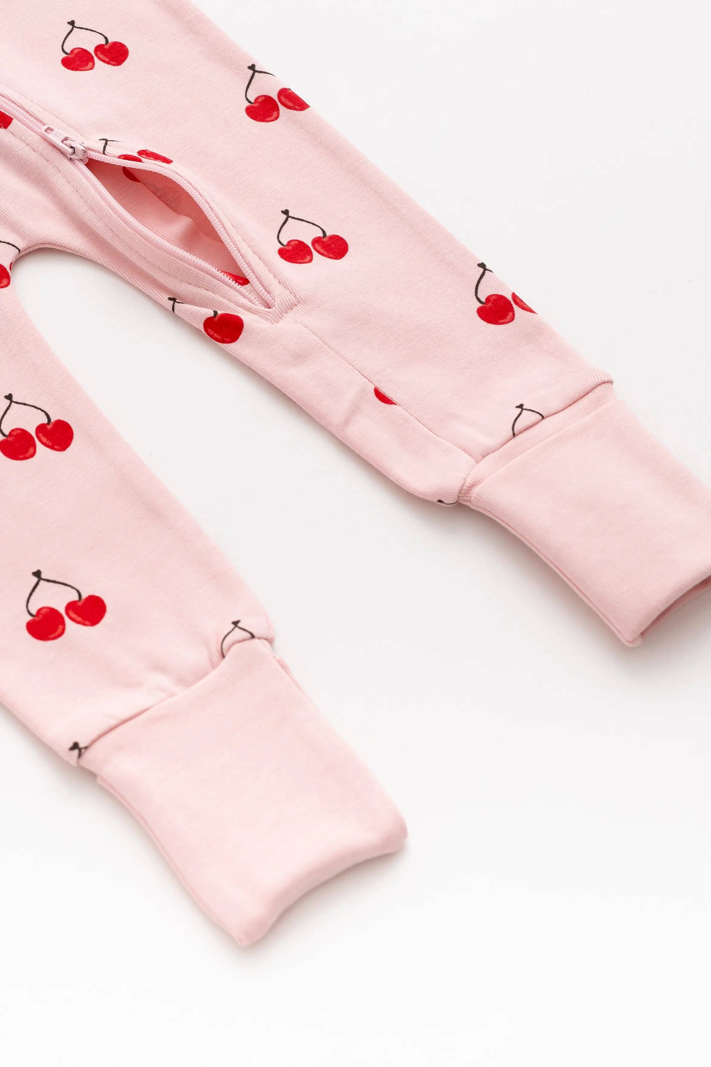 One-Piece Baby Pajamas_Cherry in Love