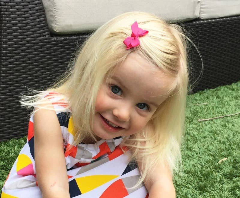 5 Chelsea Boutique Grosgrain Bows on Snap Clips - Baby Hype