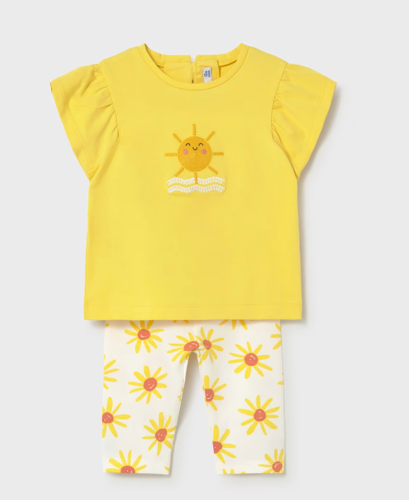 Printed Leggings and T shirt