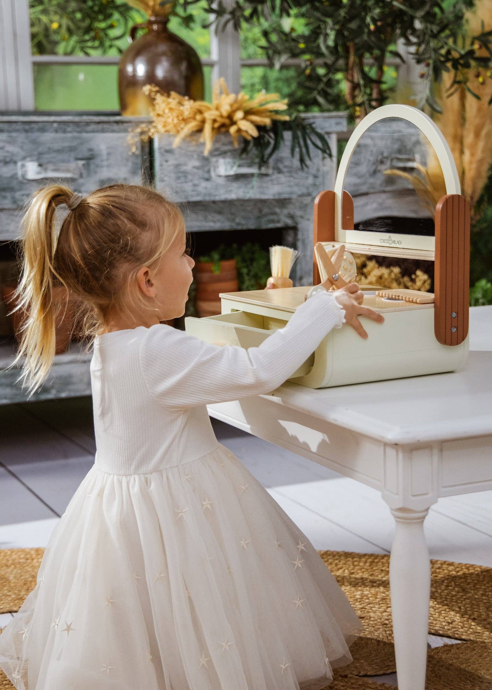 Wooden Beauty Station