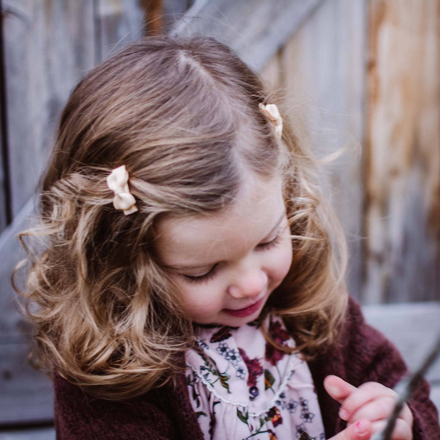 5 Tiny Tuxedo Bows on Snap Clips - Purple Tulips